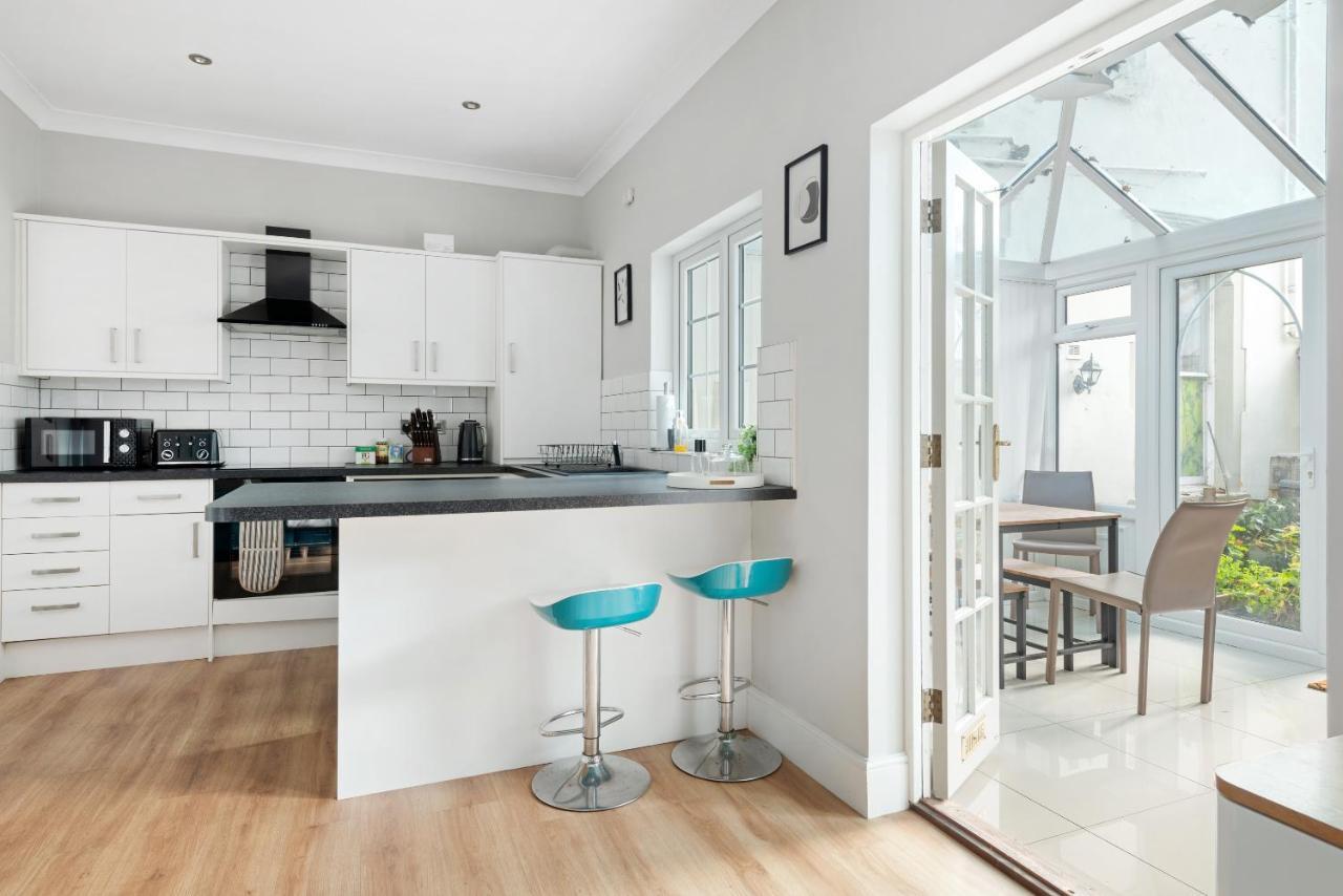 נוטינגהאם Spacious 2 Bedroom Apartment In Park Estate מראה חיצוני תמונה