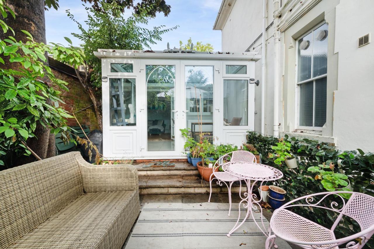 נוטינגהאם Spacious 2 Bedroom Apartment In Park Estate מראה חיצוני תמונה