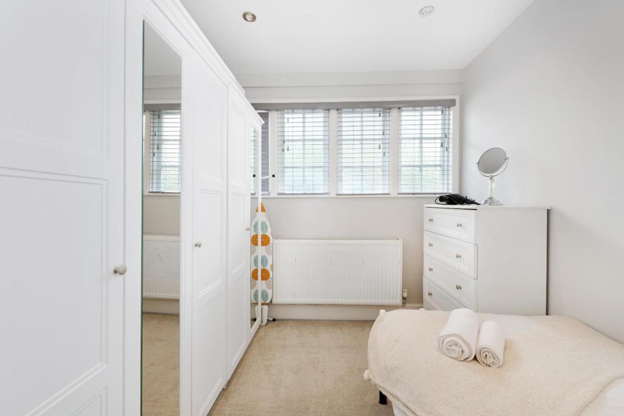 נוטינגהאם Spacious 2 Bedroom Apartment In Park Estate מראה חיצוני תמונה